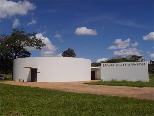 Espaco Oscar Niemeyer